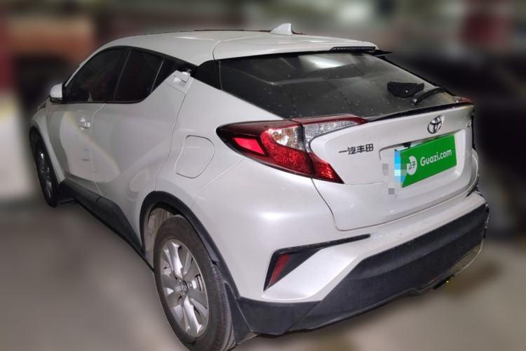 Used Toyota IZOA 2022 2.0L Yixing Version