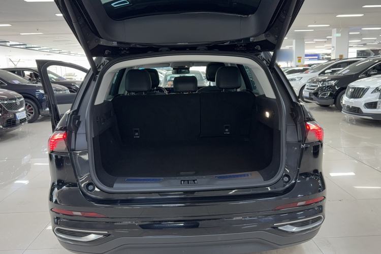 Used Lincoln Nautilus 2023 2.0T Four-Wheel Drive Luxury Edition Trunk