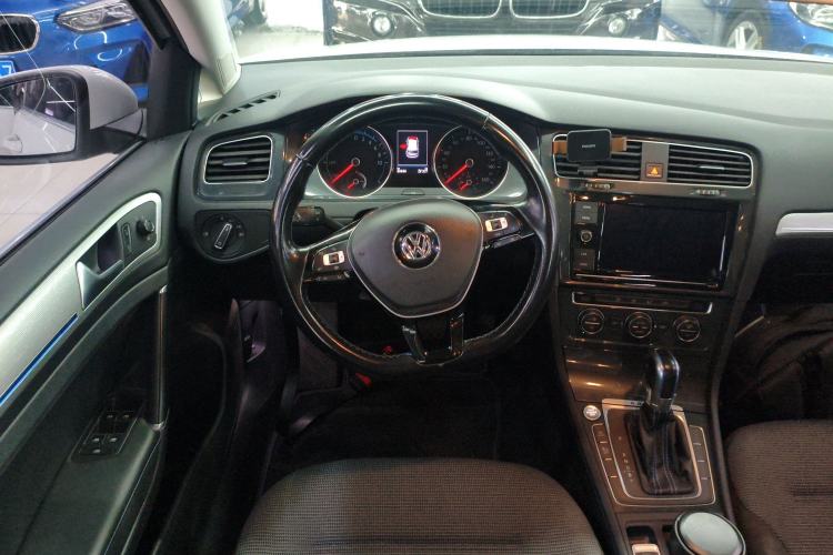 Used Volkswagen Golf Pure Electric 2020 Chari
