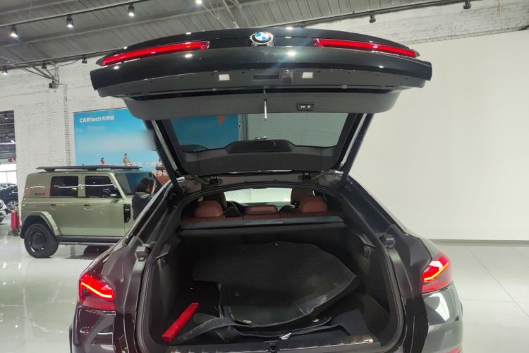 Used BMW X6 2022 Second Facelift xDrive40i M Sport Package