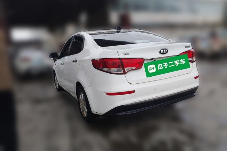 Used Kia K2 2015 Sedan 1.4L MT GLS
