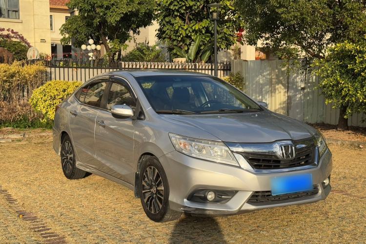 Used Honda Crider 2015 1.8L automatic comfort version
