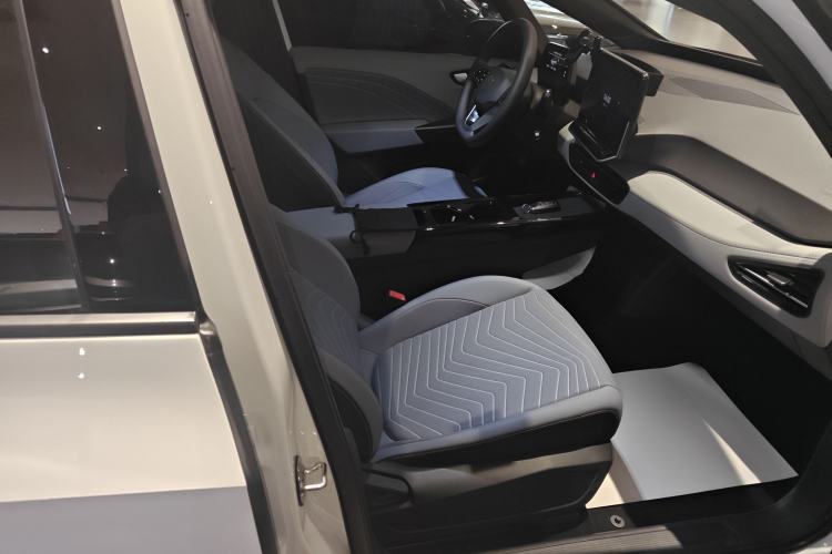 Used Volkswagen ID.3 2025 Smart Version Pure & Intelligent Enjoyment Edition
