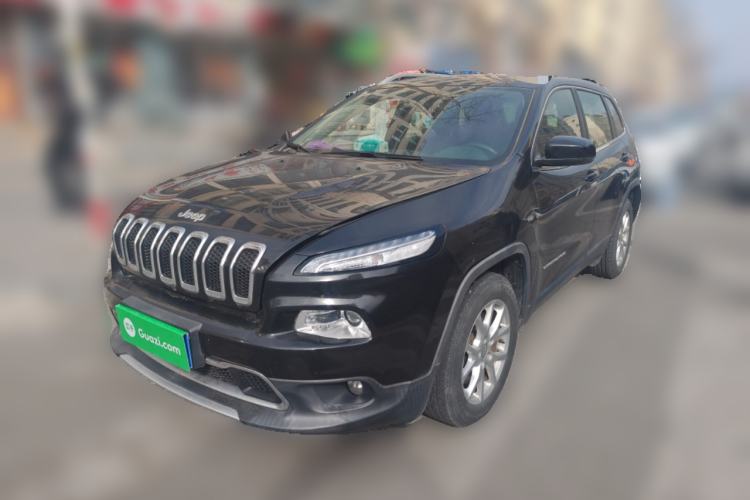 Used Jeep Cherokee 2017 2.0L Superior Edition