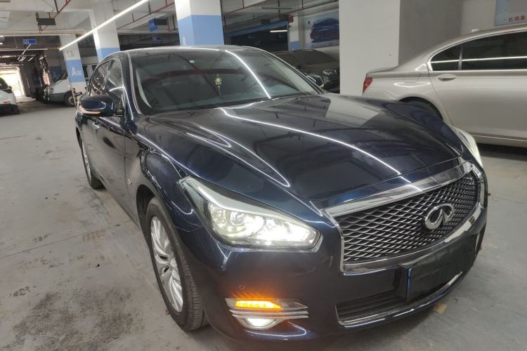Used Infiniti Q70 2019 Q70L 2.0T Elite Plus Version
