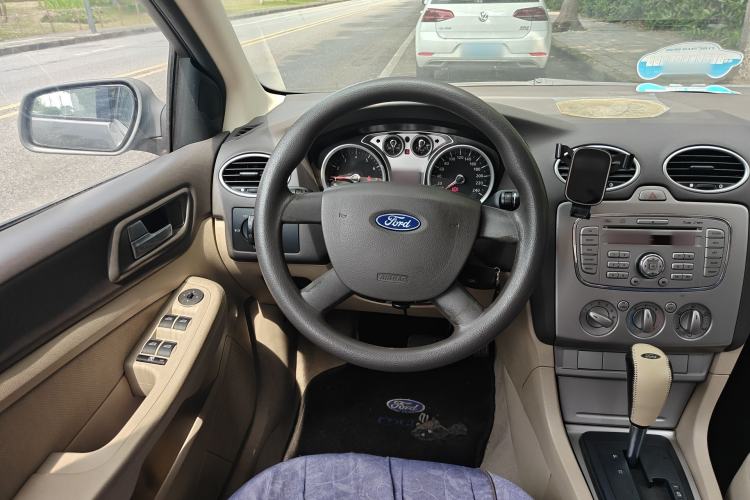 Used Ford Focus 2013 Sedan Classic 1.8L Automatic Base Model