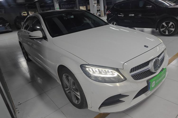 Used Mercedes-Benz C-Class 2020 C 260 L Sport Edition Front Right 45 Deg