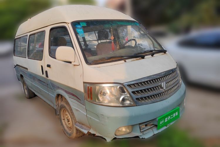 Used Foton Scenic 2011 2.0L Express Classic Long-Wheelbase Version 486EQV4 Front Right 45 Deg