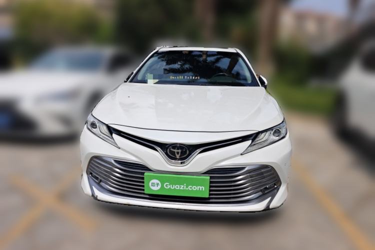 Used Toyota Camry 2019 Revised Version 2.0G Luxury Edition