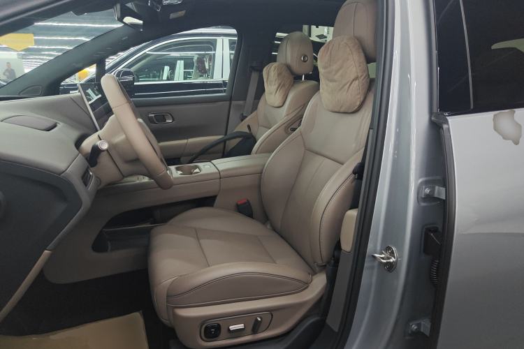 Used Li Auto i6 2025 Model Two-Wheel-Drive Standard Type Left Front Seat