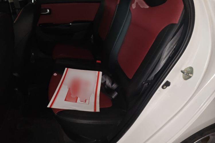 Used Kia K2 2015 Hatchback 1.4L AT GLS Cool Edition