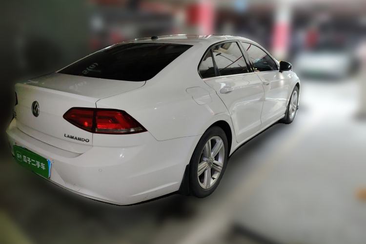 Used Volkswagen Lamando 2015 280TSI DSG Comfort Edition
