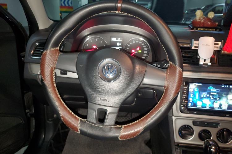 Used Volkswagen Lavida 2013 Restyled Classic 1.6L Automatic Comfort Edition
