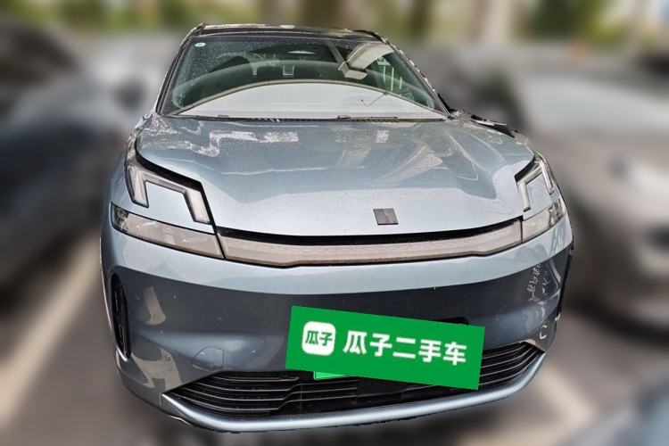 Used Lynk & Co 08 EM-P 2025 220 km All-Wheel-Drive Performance Halo