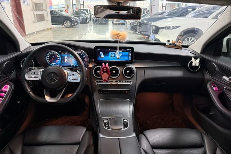 Used Mercedes-Benz C-Class 2020 Restyled C 200 L Fashion Edition Sport Version Interior 1