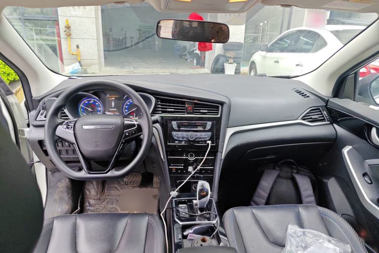 Used Venucia Venucia D60EV 2020 Standard Range Smart Drive Edition