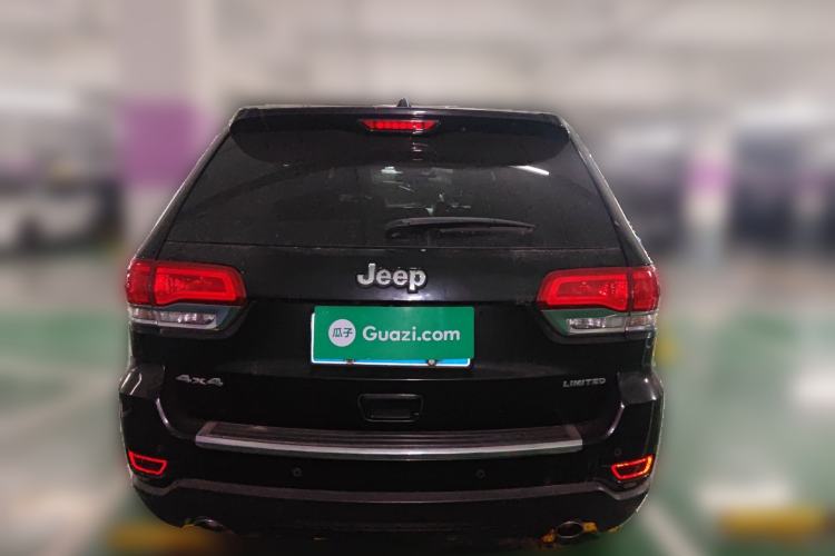 Used Jeep Grand Cherokee 2014 3.6L Elite Navigation Edition Rear