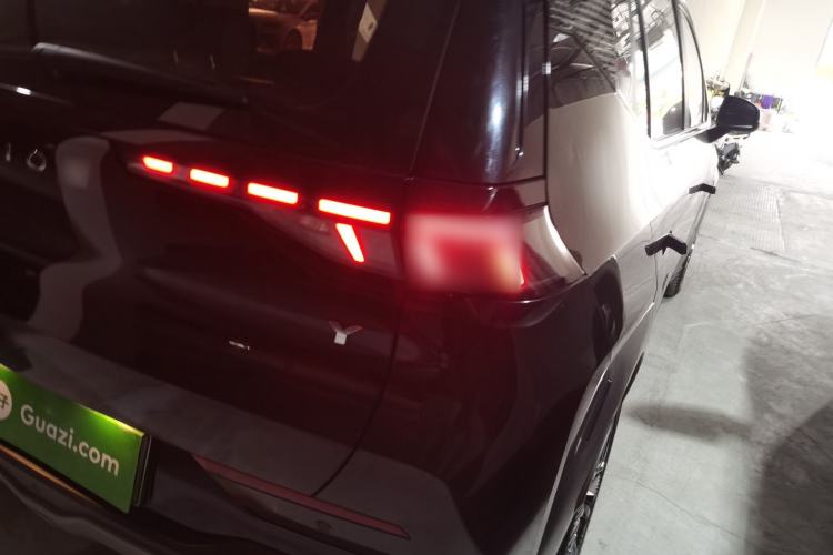 Used AION Y 2022 70 Tech Edition Lithium Iron Phosphate