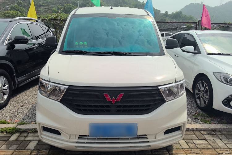 Used Wuling Hongguang V 2022 1.5L Jingqu Version Hydraulic Power Steering LAR Front