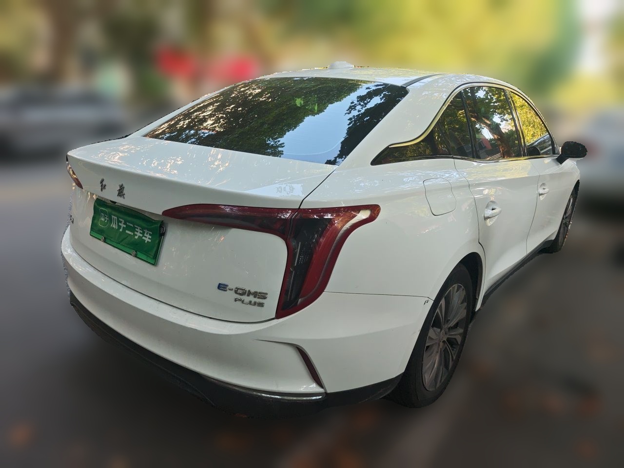 Hongqi E-QM5 2024 610 km PLUS — снимка 6