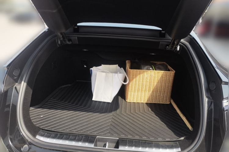 Used Avatr 12 2023 700 Three-Laser Rear-Wheel Drive Luxury Edition
