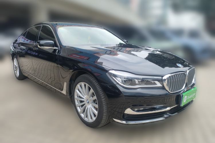 Used BMW 7 Series 2016 740Li Luxury Edition Front Right 45 Deg