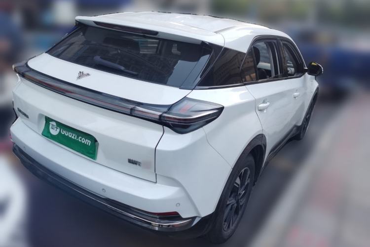 Used NETA U 2023 NETA U-Ⅱ 400 U Show Edition – Lithium Iron Phosphate