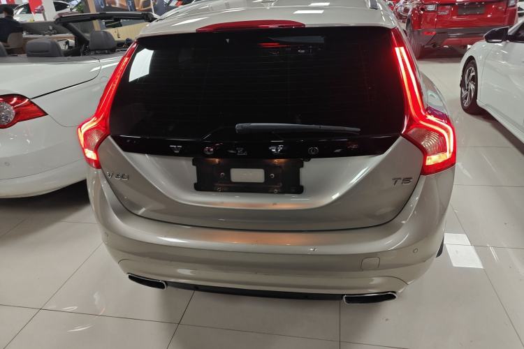 Used Volvo V60 2017 T5 Zhiya Edition China V Standard Rear