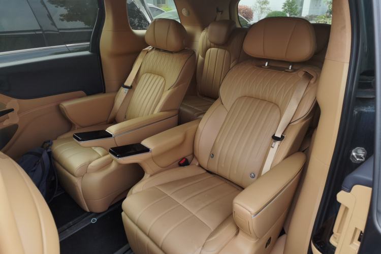 Used VOYAH Dream 2025 PHEV Four-Wheel-Drive Flagship Kunpeng Edition