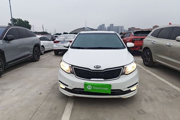 Used Kia K2 2015 Hatchback 1.4L AT GLS Cool Edition
