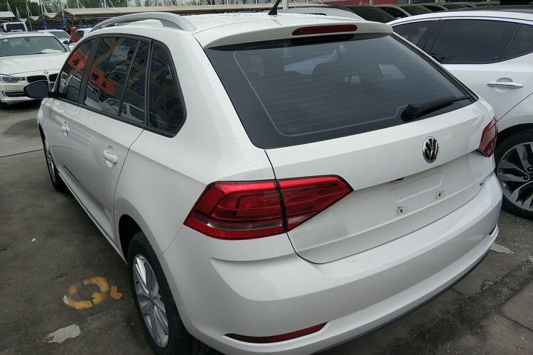 Used Volkswagen Santana 2017 Haval H6 1.6L Automatic Fashion Edition Exterior 2