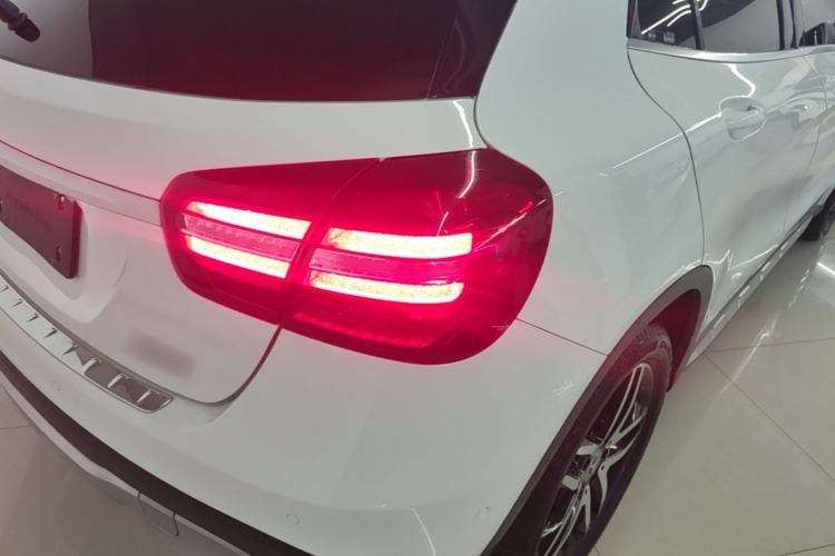 Used Mercedes-Benz GLA 2017 GLA 200 Fashion Model
