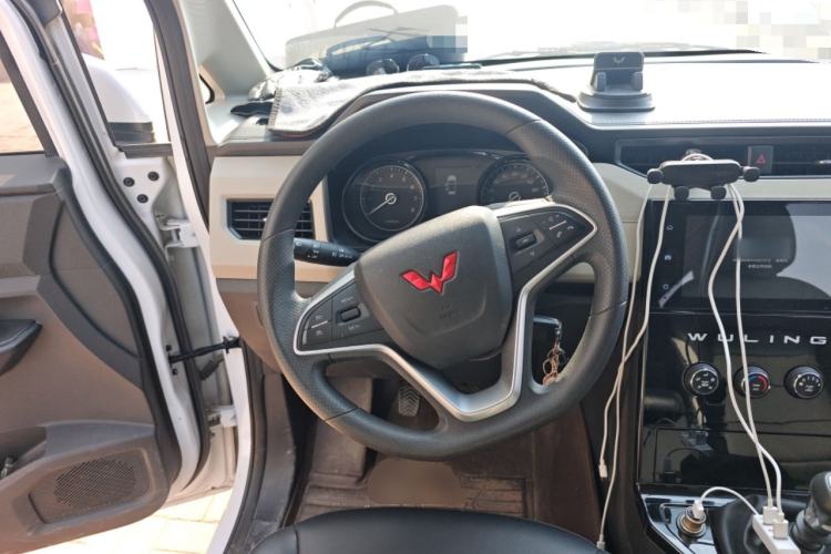 Used Wuling Zhengcheng 2021 1.5T Manual Luxury Version