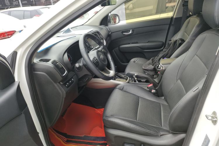 Used Kia KX3 2017 1.6L Automatic Aozun Edition
