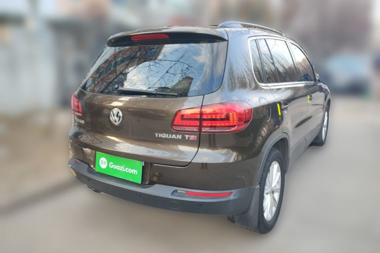 Used Volkswagen Tiguan 2015 1.8TSI Automatic Two-Wheel Drive Comfort Edition Rear Right 45 Deg