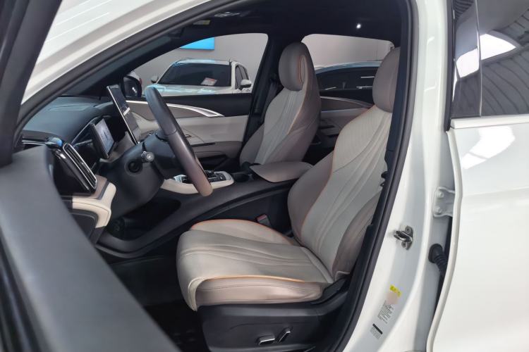 Used BYD Song Pro New Energy 2024 HONOR Edition DM-i 110KM Excellence Model Left Front Seat