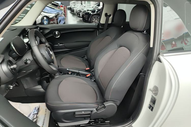 Used MINI MINI 2023 1.5T ONE