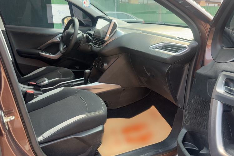 Used Peugeot 2008 2015 1.6L Automatic Playcool Edition

