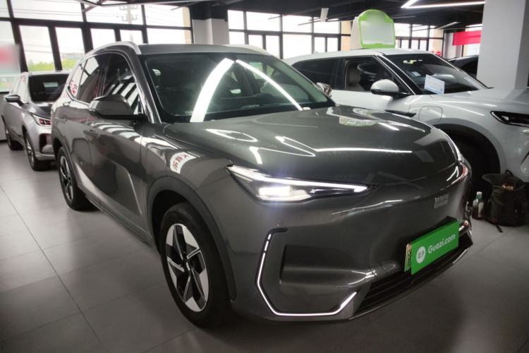 Used Geely Galaxy E5 2024 530 km Exploration+ Version Front Right 45 Deg