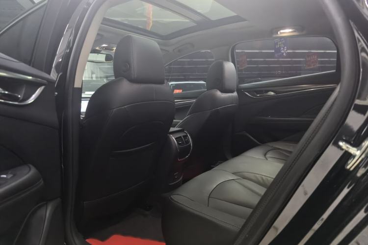 Used Buick LaCrosse 2022 652T Luxury Version Interior 3