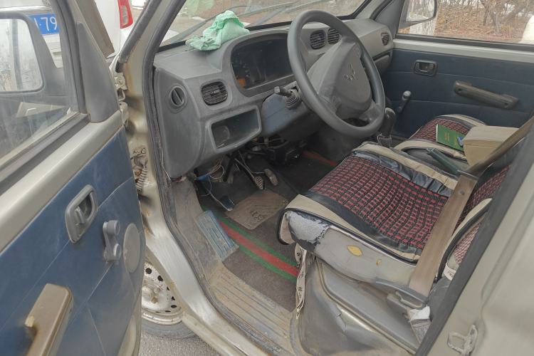 Used Wuling Zhiguang 2010 1.1L New Edition Practical Short-Body LXA
