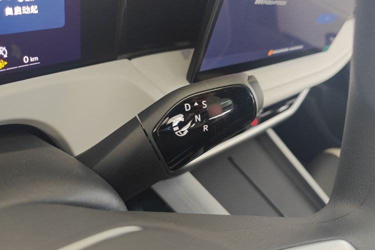 Used Jetta VS8 2026 Model 280TSI Automatic All-Round Edition Gear Lever