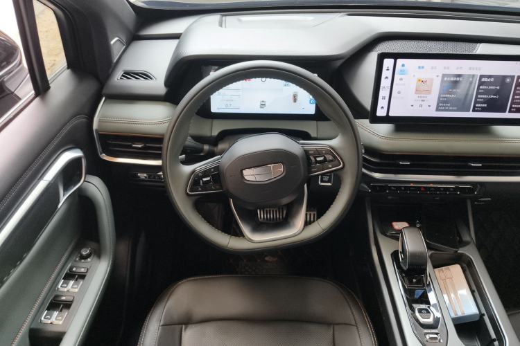 Used Geely Auto Haoyue L 2023 2.0T DCT Prestige Edition
