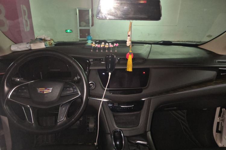 Used Cadillac XT5 2016 28T Four-Wheel Drive Tech Version