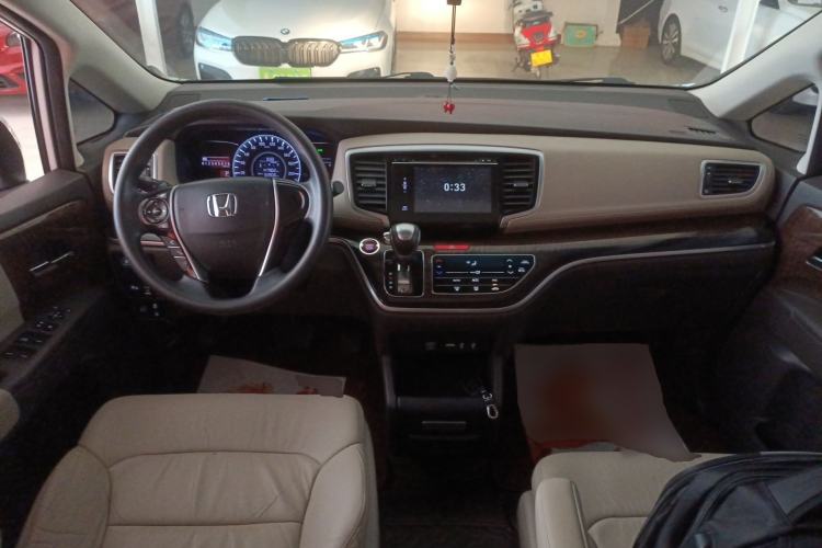 Used Honda Odyssey 2017 2.4L Luxury Edition
