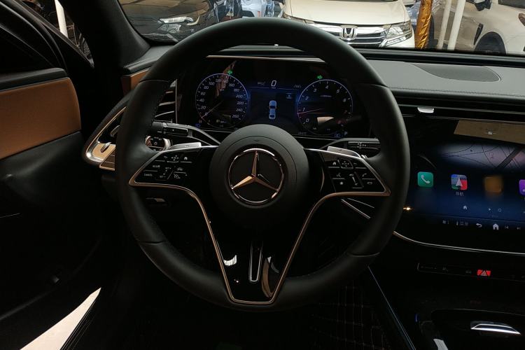 Used Mercedes-Benz E-Class 2024 Facelift E 260 L
