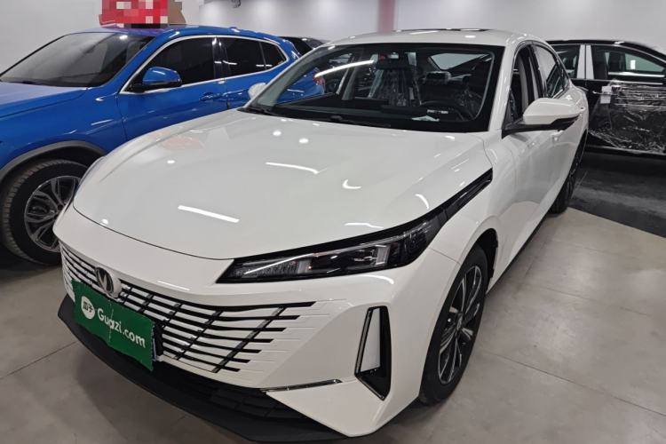 Used Changan Eado 2025 Blue Whale 1.5T 500Bar Prestige Model