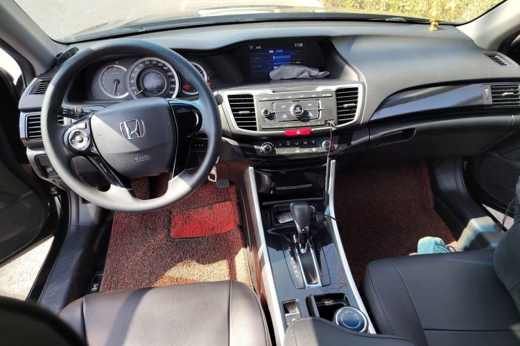 Used Honda Accord 2016 2.0L Comfort Edition
