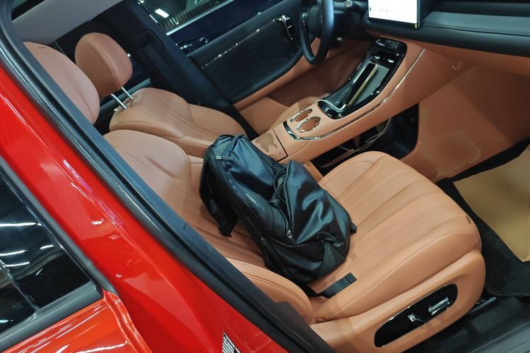 Used AION V 2024 Aion Tyrannosaurus 650 LiDAR Edition
