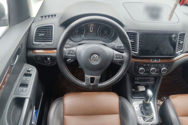 Used Volkswagen Sharan 2013 1.8TSI Comfort Model